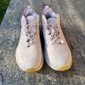 Hoka Transport Hike Gortex- women’s size 8